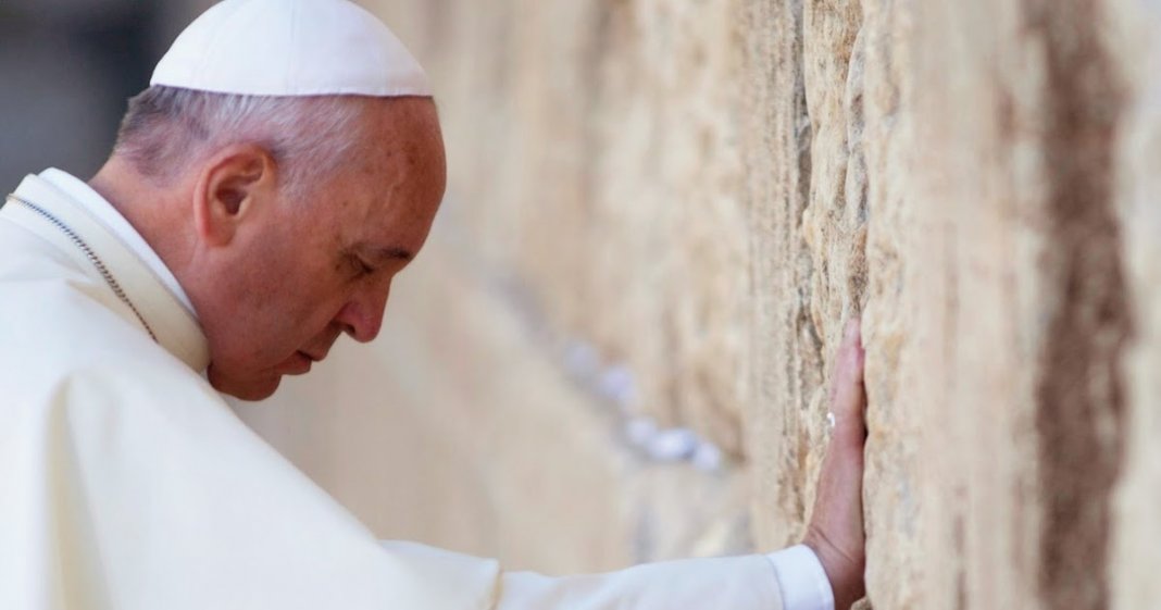Por que o papa Francisco ordenou a abertura dos arquivos secretos do Vaticano sobre o Holocausto judeu?