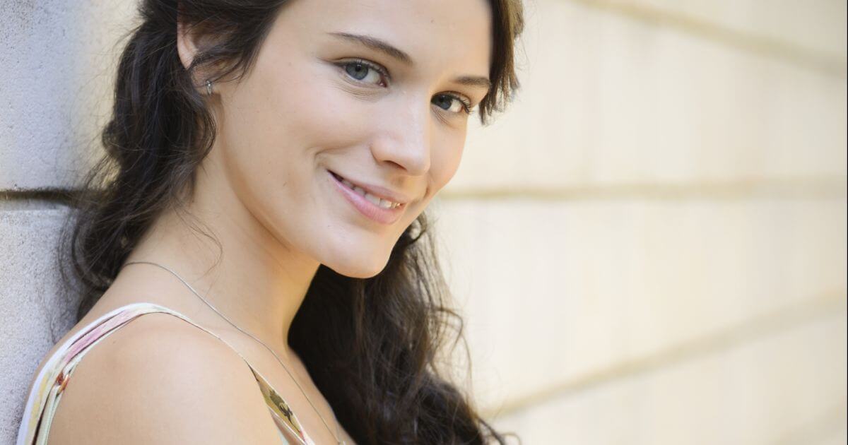 bianca-bin-gera-polemica-ao-fazer-ritual-com-sangue-de-menstruacao-entenda