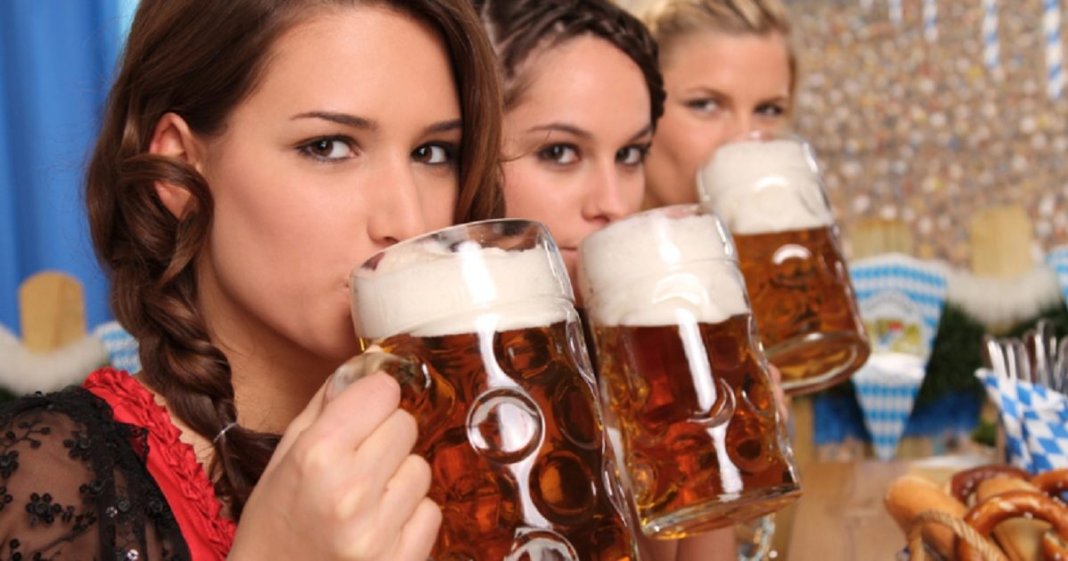 Beber cerveja faz mais bem à saúde do que beber leite, diz estudo