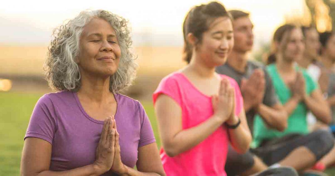 Estudo fornece evidências de que meditar diminui o envelhecimento celular