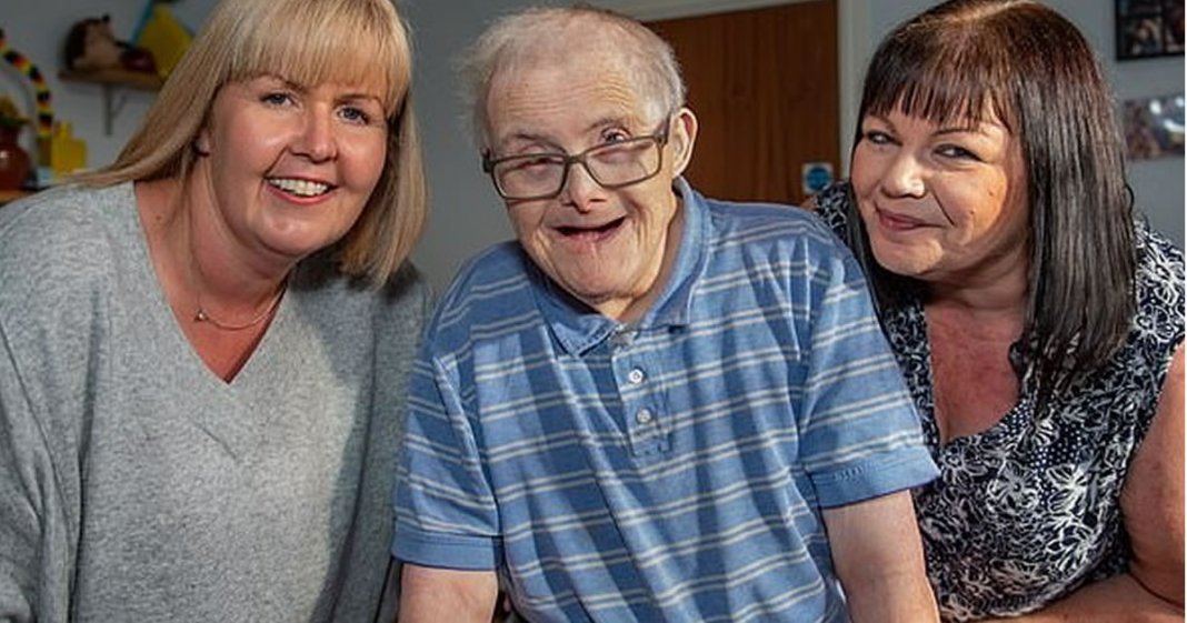 Idoso com Síndrome de Down comemora 77 anos, contrariando todas as probabilidades