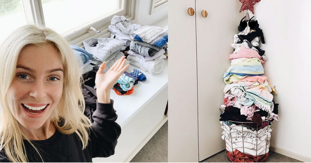 Mãe tira uma foto da sua árvore de Natal de lavanderia e viraliza no Instagram