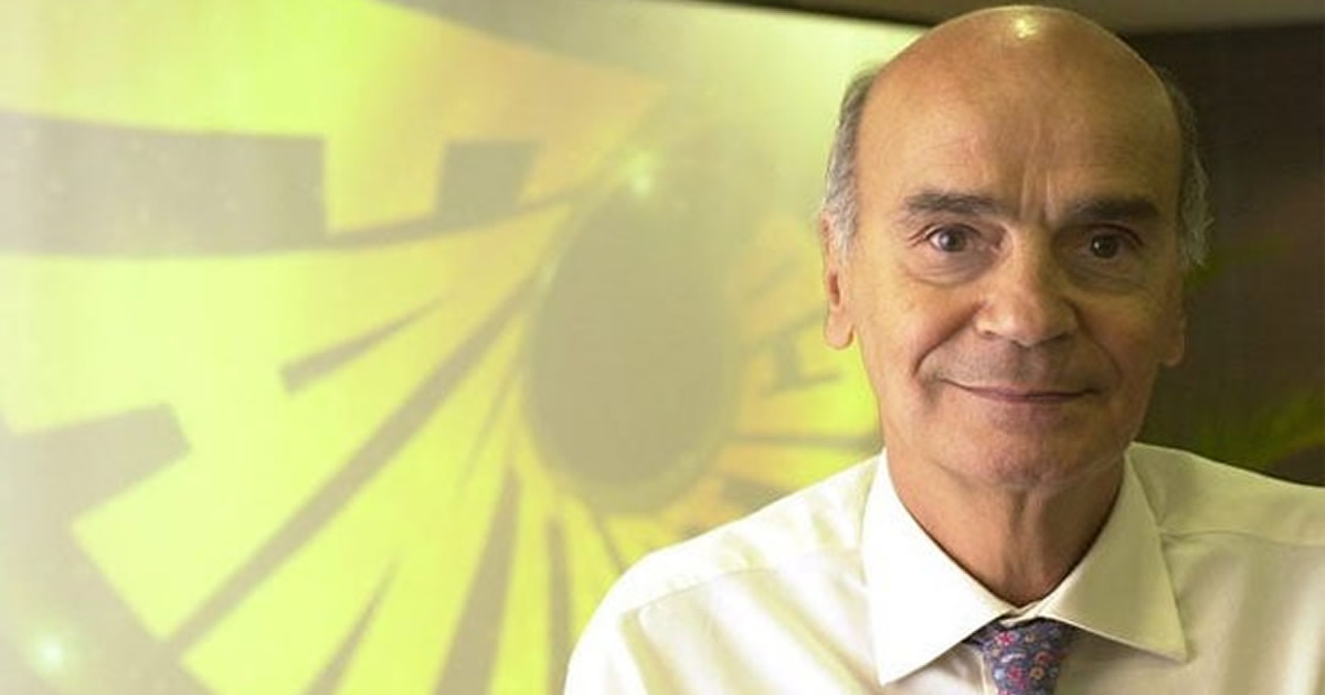 ele-foi-condenado-por-fieis-e-nao-fieis-motivo-abracar-um-pecador