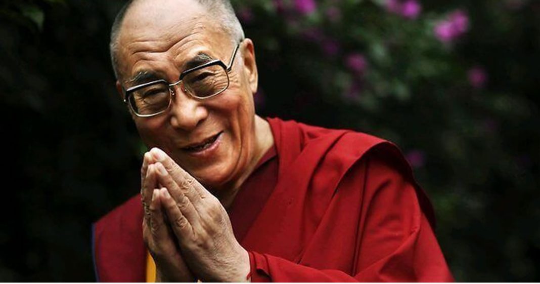 DALAI LAMA:“A oração não é o suficiente”.É preciso compaixão e ajuda!