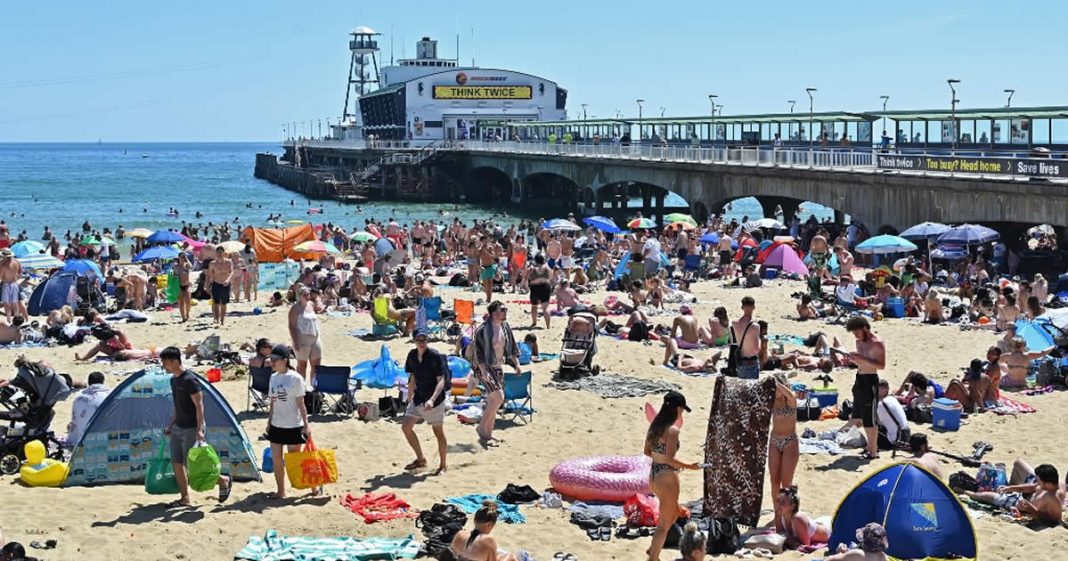 ”Europa segue com praias lotadas. O lazer pode trazer o covid de volta!”