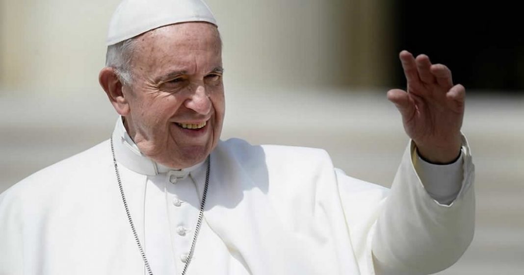 Papa Francisco: Fofoca é uma peste pior que a Covid