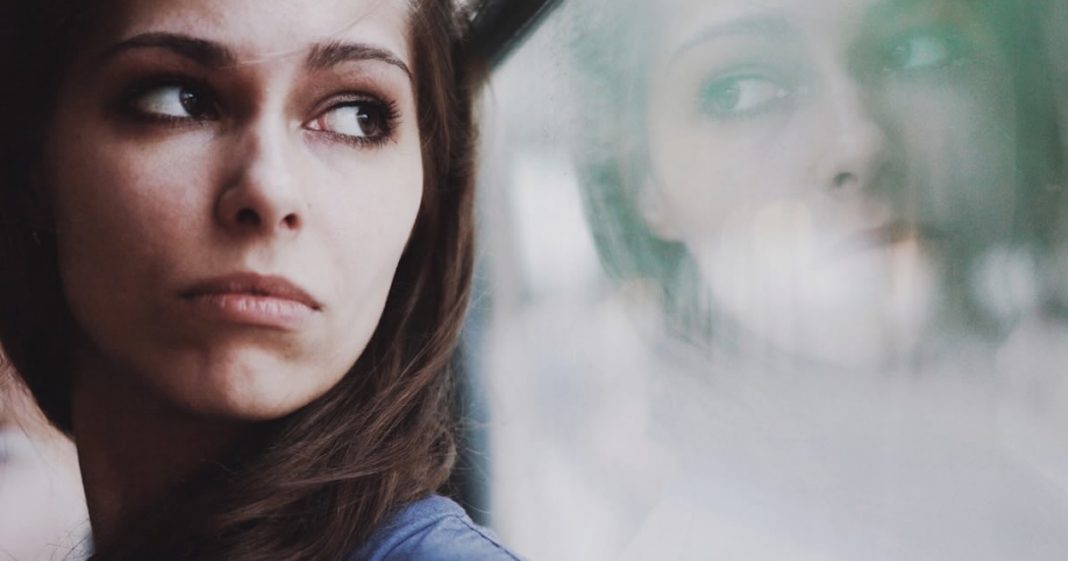 6 passos para se libertar de relacionamentos narcisistas.