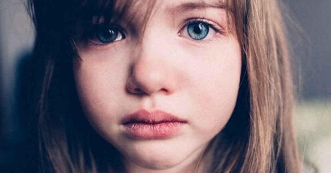 A síndrome da criança invisível: o traço das deficiências afetivas