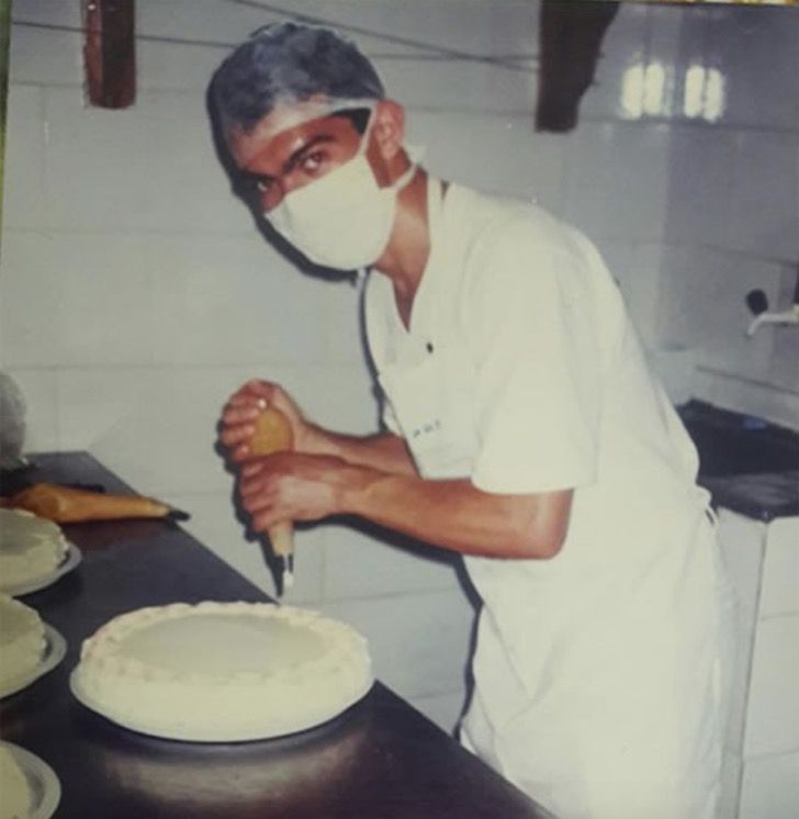 seuamigoguru.com - "Quando criança eu não tinha dinheiro pra comprar pão, agora tenho uma padaria"