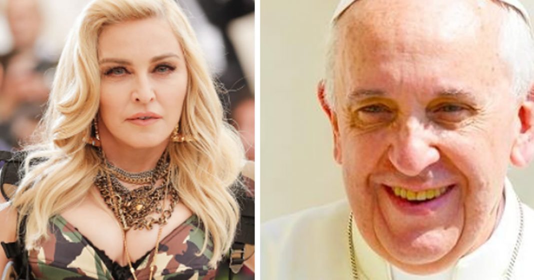 Madonna pede encontro com Papa e diz: “Fui excomungada três vezes. Não me parece justo”