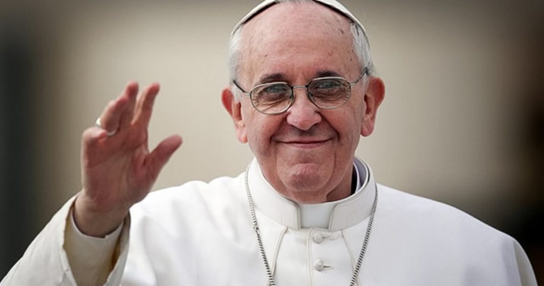 Papa Francisco faz críticas as pessoas que rejeitam os idosos