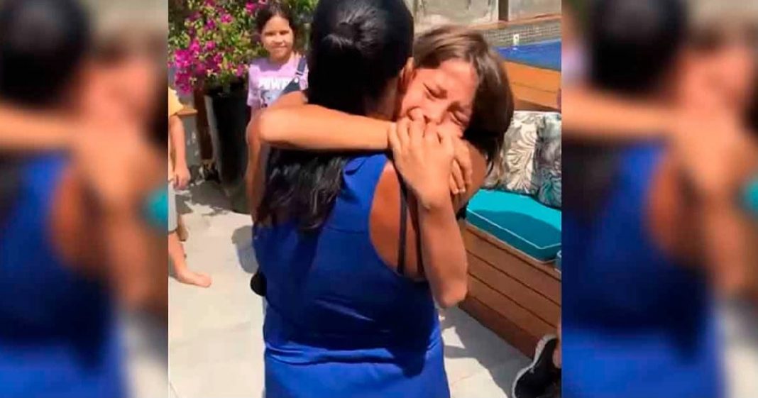 Criança pede como presente de aniversário, rever a babá e se emociona em reencontro