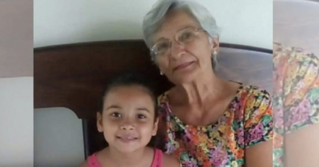 Mãe diz à filha para convidar sua melhor amiga para uma festa do pijama e ela levou sua amiga de 68 anos