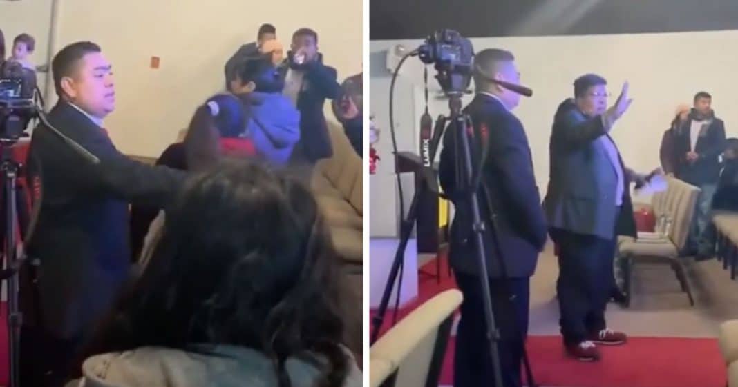 Pastor indignado expulsou fiéis da igreja por não doarem o dízimo (VÍDEO)